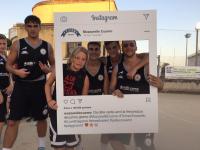 SORRISI PER LA CUOMO